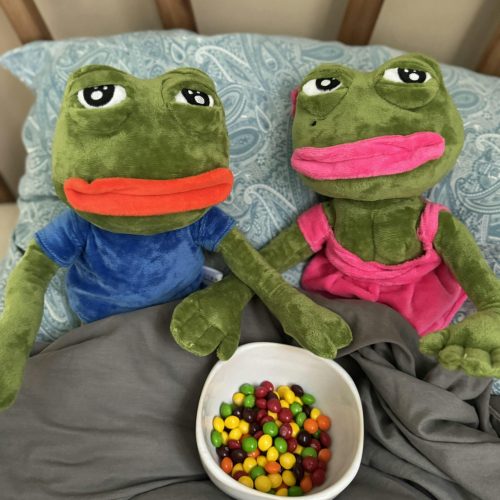 MR PEPE (1) MR PEPE (1)
